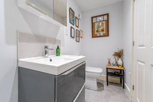 Photo 15- click for photo gallery